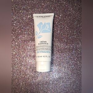 Lancome Crème Radiance Cream-to-Foam Cleanser